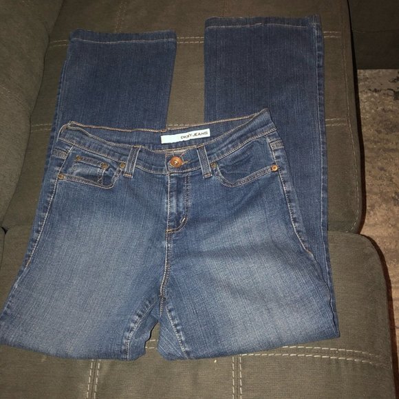 Blue jeans - Picture 2 of 3